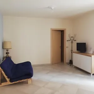  Apartment 49a House